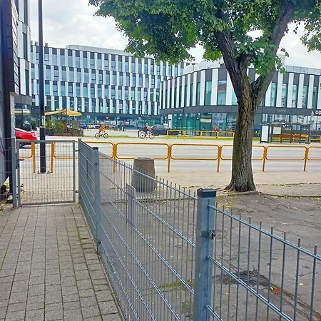 Nowoczesny Piwna 17a, Srodmiescie, Klimatyzacja, Balkon Апартаменты *